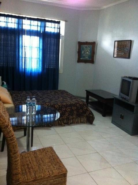 Bangka Bed And Breakfast Τζακάρτα Εξωτερικό φωτογραφία